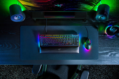 Razer Blackwidow V4 (Green Switch) - Us Layout | RZ03-04690100-R3M1